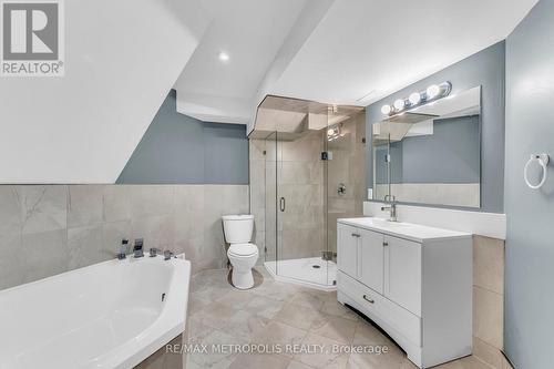 458 Meadow Street, Oshawa, ON - Indoor Photo Showing Bathroom