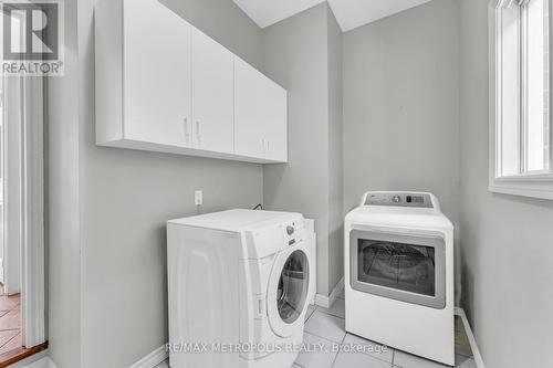 458 Meadow Street, Oshawa, ON - Indoor Photo Showing Laundry Room