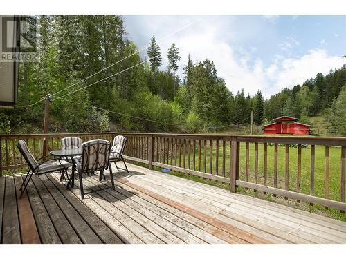 420 sq/ft deck - 68 Specht Road, Cherryville, BC 