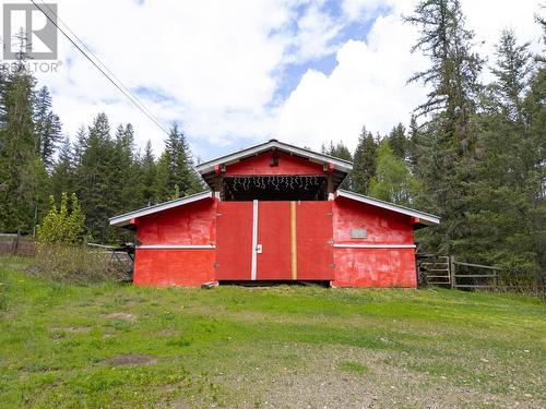 2013 Barn for horses - 68 Specht Road, Cherryville, BC 