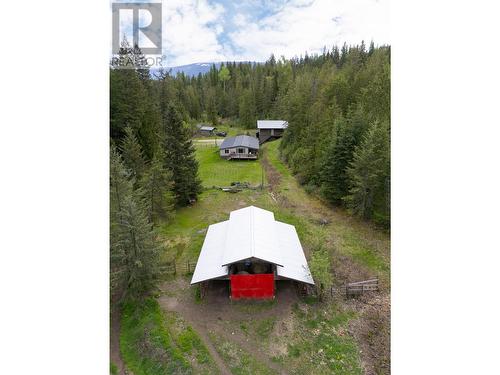 68 Specht Road, Cherryville, BC 