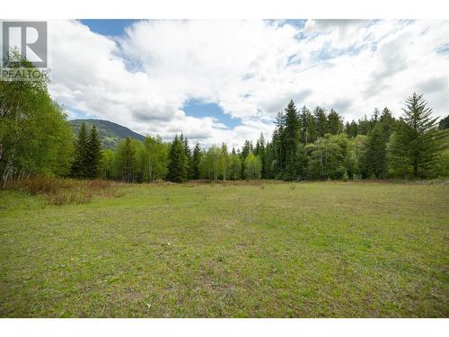 68 Specht Road, Cherryville, BC 