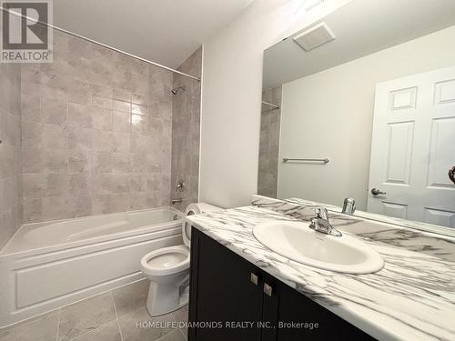 92 Varsity Drive, Welland, ON - Indoor Photo Showing Bathroom