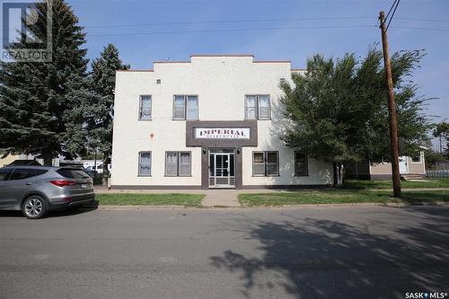 352 Lillooet Street W, Moose Jaw, SK - Outdoor