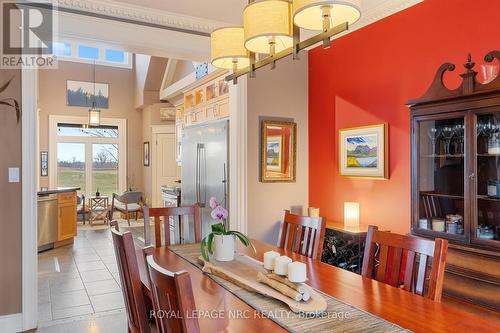 824 Line 8 Road, Niagara-On-The-Lake (105 - St. Davids), ON - Indoor Photo Showing Dining Room