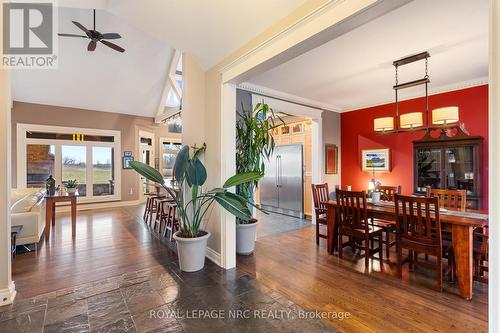 824 Line 8 Road, Niagara-On-The-Lake (105 - St. Davids), ON - Indoor Photo Showing Dining Room