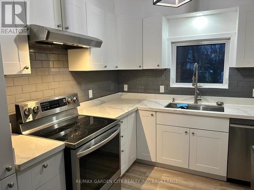 3 - 323 Queenston Street, St. Catharines (450 - E. Chester), ON - Indoor Photo Showing Kitchen