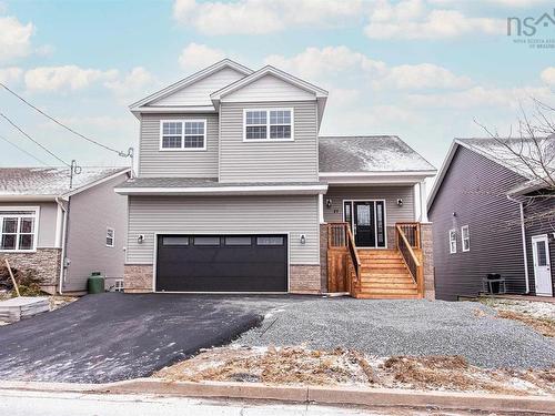 27 Darlington Drive, Middle Sackville, NS 