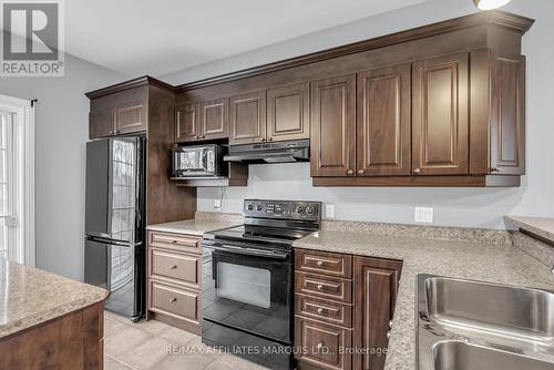 45 Abagail Crescent, South Stormont, ON - Indoor Photo Showing Kitchen