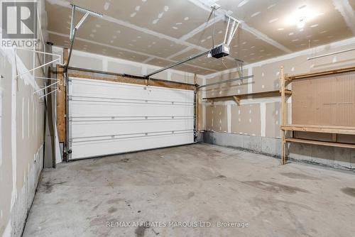 45 Abagail Crescent, South Stormont, ON - Indoor Photo Showing Garage