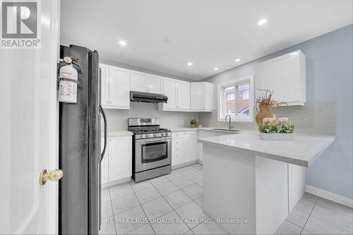 76 Seasons Drive, Toronto, ON - Indoor Photo Showing Kitchen