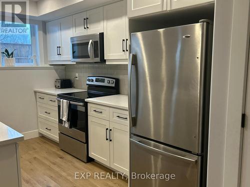 8 - 3192 Vivian Line 37 Line, Stratford, ON - Indoor Photo Showing Kitchen With Stainless Steel Kitchen