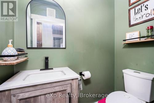 9499 Maas Park Drive, Wellington North, ON - Indoor Photo Showing Bathroom