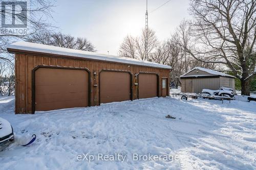 9499 Maas Park Drive, Wellington North, ON - Outdoor