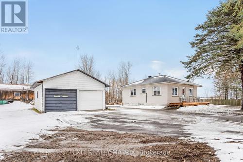 1325 Concession Road 3 Road, East Hawkesbury, ON - Outdoor