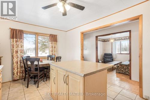 1325 Concession Road 3 Road, East Hawkesbury, ON - Indoor Photo Showing Dining Room