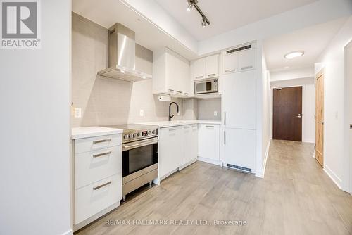 S210 - 120 Bayview Avenue, Toronto, ON - Indoor Photo Showing Kitchen