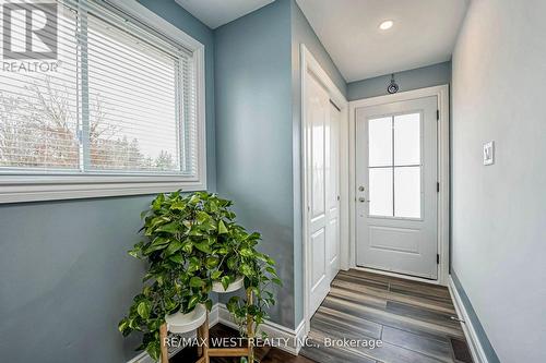 49 Park Crescent, New Tecumseth, ON - Indoor Photo Showing Other Room