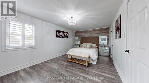 61 Braidwood Lake Road, Brampton, ON - Indoor Photo Showing Bedroom