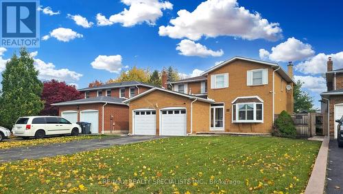 61 Braidwood Lake Road, Brampton, ON - Outdoor With Facade