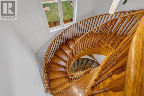 13 Pathlink Gate, Brampton, ON - Indoor Photo Showing Other Room