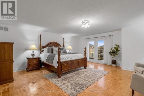 13 Pathlink Gate, Brampton, ON - Indoor Photo Showing Bedroom