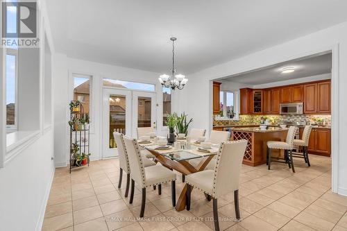 13 Pathlink Gate, Brampton, ON - Indoor Photo Showing Dining Room