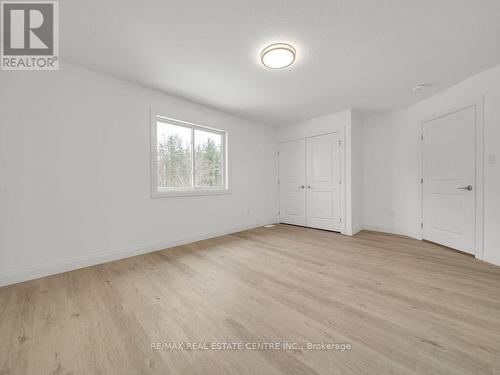 883 Darnley Boulevard, London, ON - Indoor Photo Showing Other Room