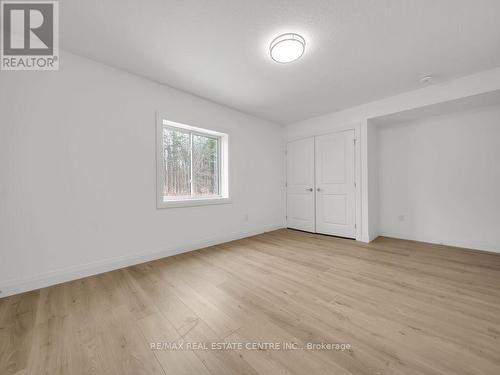 883 Darnley Boulevard, London, ON - Indoor Photo Showing Other Room