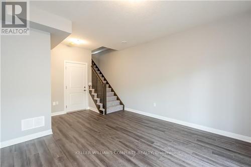 55 Aquarius Crescent, Hamilton, ON - Indoor Photo Showing Other Room