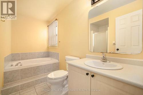 70 Forest Gate Way, Ottawa, ON - Indoor Photo Showing Bathroom