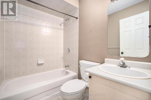 70 Forest Gate Way, Ottawa, ON - Indoor Photo Showing Bathroom