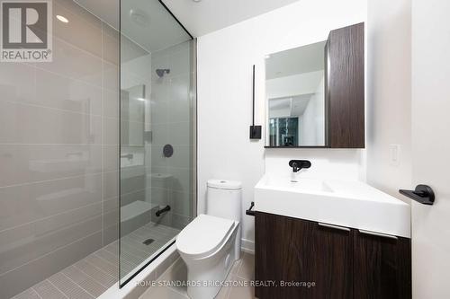 1105 - 117 Broadway Avenue, Toronto, ON - Indoor Photo Showing Bathroom