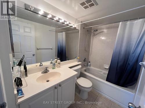 309 - 35 Finch Avenue E, Toronto, ON - Indoor Photo Showing Bathroom