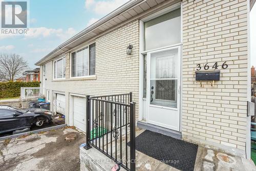 3646 Corliss Crescent, Mississauga, ON - Outdoor With Exterior