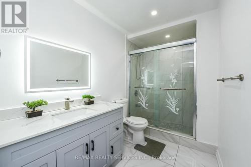 3646 Corliss Crescent, Mississauga, ON - Indoor Photo Showing Bathroom