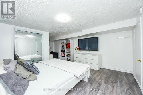 3646 Corliss Crescent, Mississauga, ON - Indoor Photo Showing Bedroom