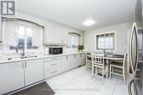 3646 Corliss Crescent, Mississauga, ON - Indoor Photo Showing Other Room