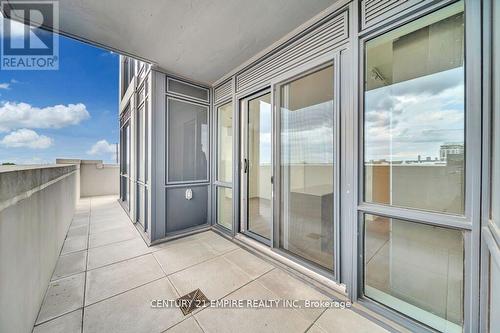 317 - 509 Dundas Street W, Oakville, ON - Outdoor With Balcony With Exterior