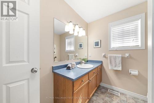 52 Munroe Street, Cobourg, ON - Indoor Photo Showing Bathroom