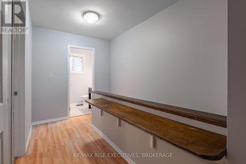 912 Oakview Street, Kingston, ON - Indoor Photo Showing Other Room