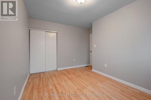 912 Oakview Street, Kingston, ON - Indoor Photo Showing Other Room