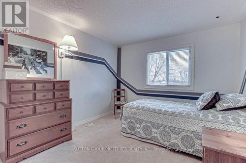 148 Bexhill Close, London, ON - Indoor Photo Showing Bedroom