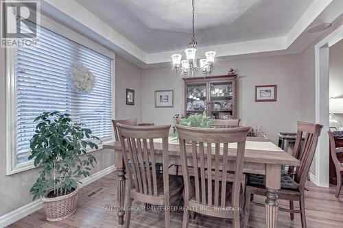 148 Bexhill Close, London, ON - Indoor Photo Showing Dining Room