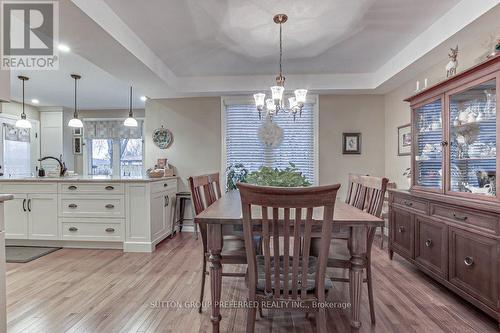 148 Bexhill Close, London, ON - Indoor Photo Showing Dining Room