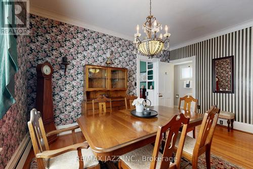 243 Brant Avenue, Brantford, ON - Indoor Photo Showing Dining Room