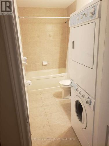 5 - 3215 Thomas Street, Mississauga, ON - Indoor Photo Showing Laundry Room