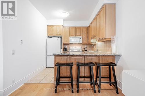 2324 - 80 Harrison Garden Boulevard, Toronto, ON - Indoor Photo Showing Kitchen