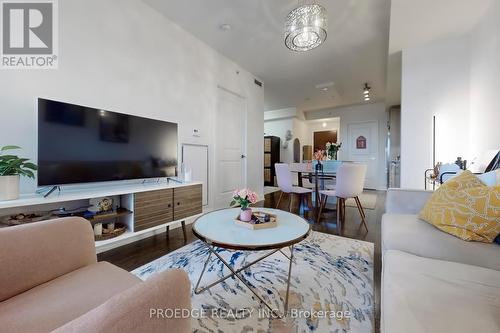 1307 - 1 The Esplanade Drive, Toronto, ON - Indoor Photo Showing Living Room