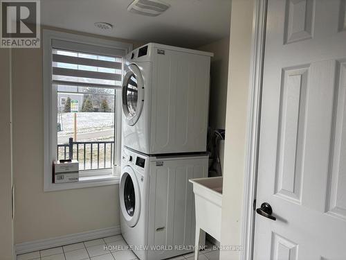 2 Cafaro Lane, Markham, ON - Indoor Photo Showing Laundry Room